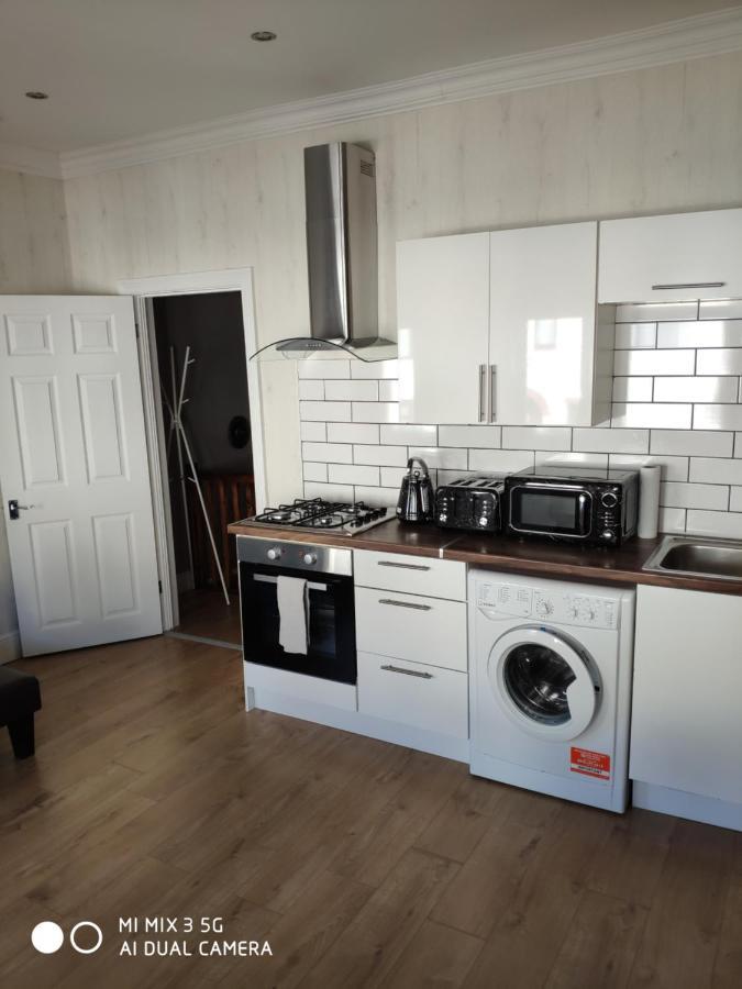 Beresford 1St Floor Seafront Apartment Southend-on-Sea Exterior photo